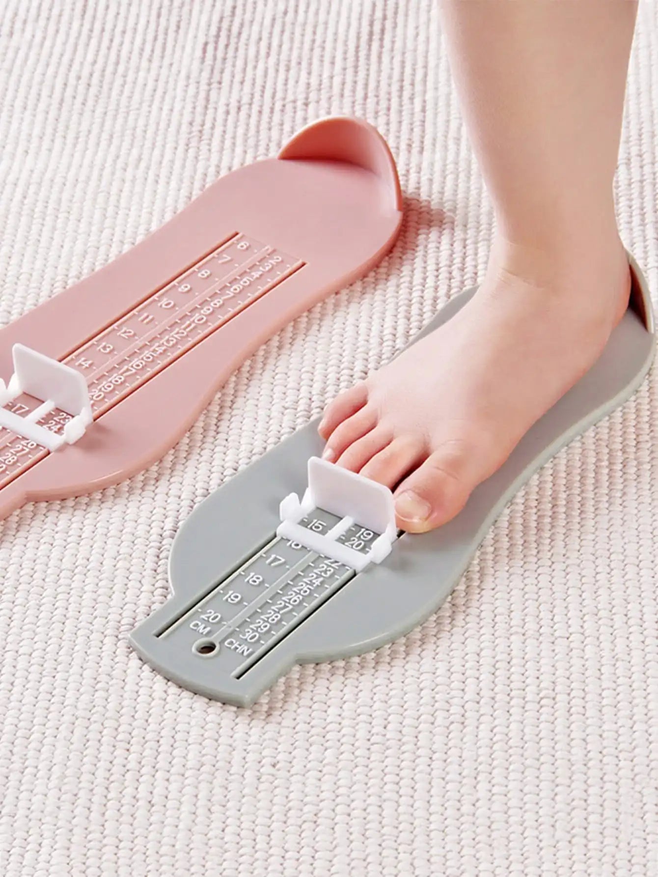 1Pc-Baby Foot Ruler Kids Foot Length Measuring Device Child Shoes Calculator for Children Infant Shoes Fittings Gauge Tools